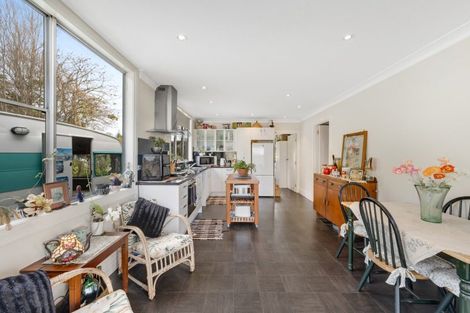 Photo of property in 27 Masons Road, East Tamaki Heights, Auckland, 2016