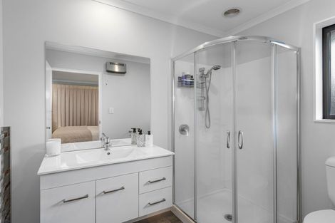 Photo of property in 30 Katrine Drive, Marshland, Christchurch, 8083