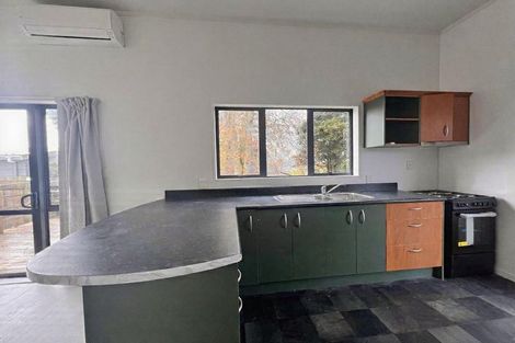 Photo of property in 127 Lancaster Road, Beach Haven, Auckland, 0626