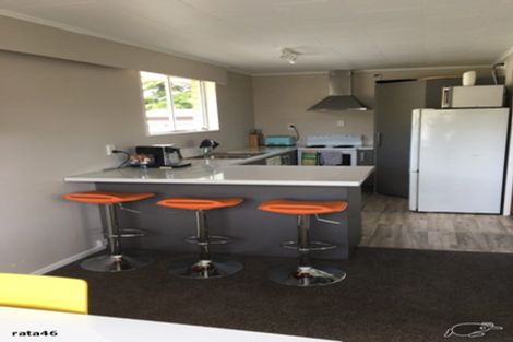 Photo of property in 1090b High Street, Taita, Lower Hutt, 5011