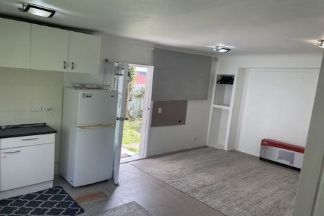 Photo of property in 2/46a Salisbury Road, Birkdale, Auckland, 0626