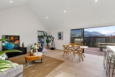Photo of property in 19 Burbank Road, Wanaka, 9382