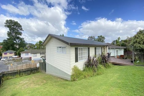 Photo of property in 44 Borich Road, Sunnyvale, Auckland, 0612