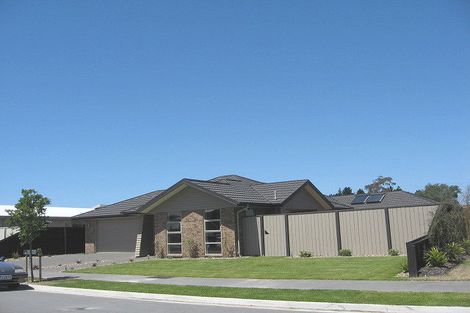 Photo of property in 60 Reka Street, Parklands, Christchurch, 8083