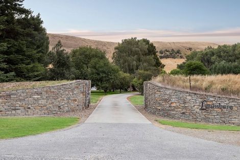 Photo of property in 723 Ardgour Road, Tarras, Cromwell, 9383