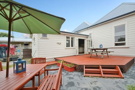 Photo of property in 9 Queens Drive, Saint Kilda, Dunedin, 9012