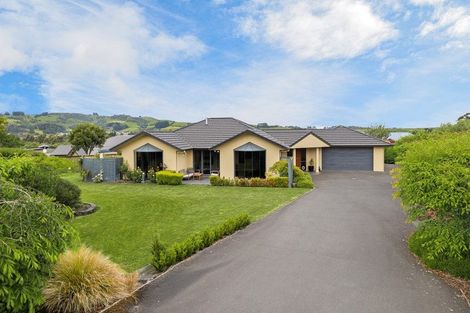 Photo of property in 12 Sunninghurst Drive, Fairfield, Dunedin, 9018