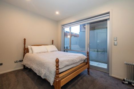 Photo of property in Lakeview Heights, 3/124 Lismore Street, Wanaka, 9305