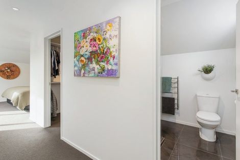 Photo of property in 12 Nightingale Place, Papanui, Christchurch, 8053