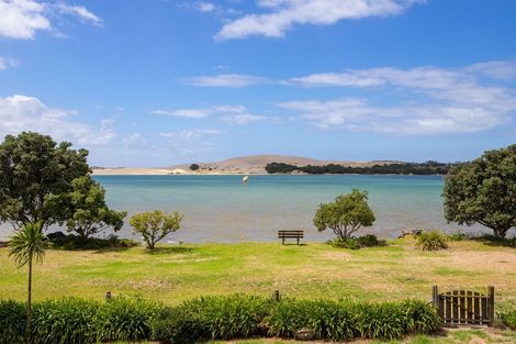 Photo of property in 45 Lincoln Street, Mangawhai Heads, Mangawhai, 0505