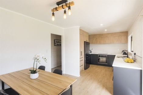 Photo of property in 80 John F Kennedy Drive, Milson, Palmerston North, 4414