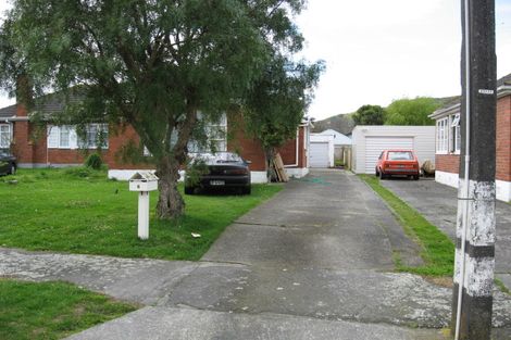 Photo of property in 6 Frickleton Grove, Waterloo, Lower Hutt, 5011