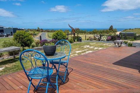 Photo of property in 31 Kayforce Road, Ocean View, Dunedin, 9035