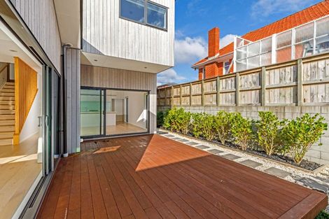 Photo of property in 7 Matau Way, Hauraki, Auckland, 0622