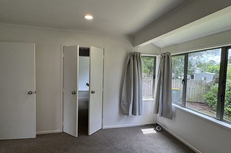 Photo of property in 19 Gilbass Avenue, Hamilton Lake, Hamilton, 3204