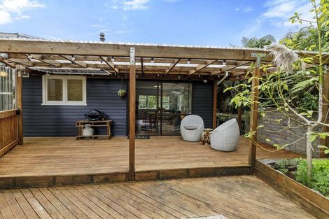 Photo of property in 53 Lowry Crescent, Stokes Valley, Lower Hutt, 5019