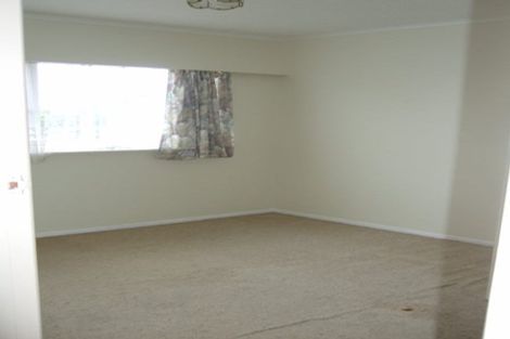 Photo of property in 125 Te Atatu Road, Te Atatu South, Auckland, 0610