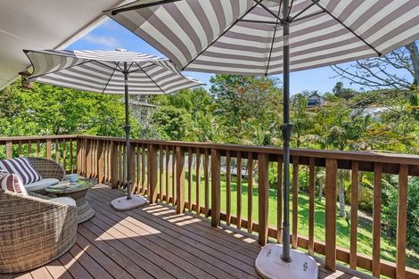 Photo of property in 860 Beach Road, Waiake, Auckland, 0630