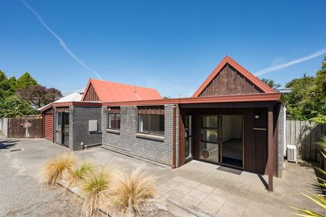 Photo of property in 2/38 Martin Street, Monaco, Nelson, 7011