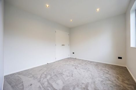 Photo of property in 8 Kartolina Crescent, Kumeu, 0810