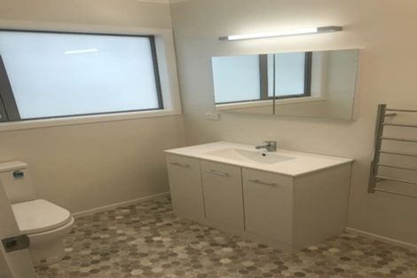 Photo of property in 49 Chartwell Drive, Crofton Downs, Wellington, 6035