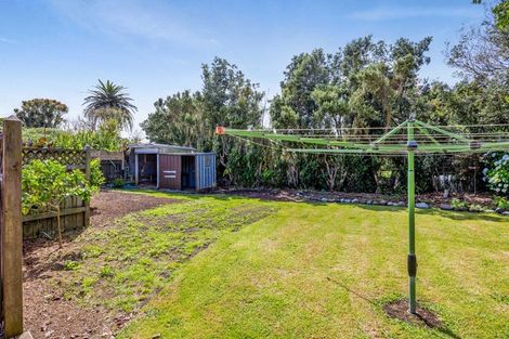 Photo of property in 4 Ponderosa Place, Opunake, 4616