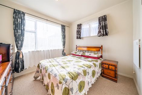 Photo of property in 13 Weka Grove, Elderslea, Upper Hutt, 5018