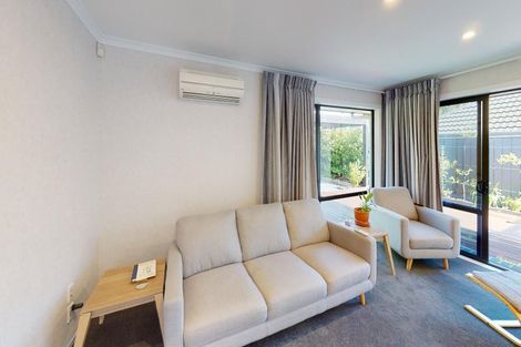 Photo of property in 18a Surrey Crescent, Hokowhitu, Palmerston North, 4410