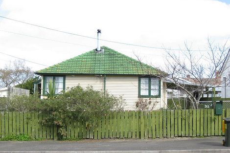 Photo of property in 31 Follett Street, Marton, 4710
