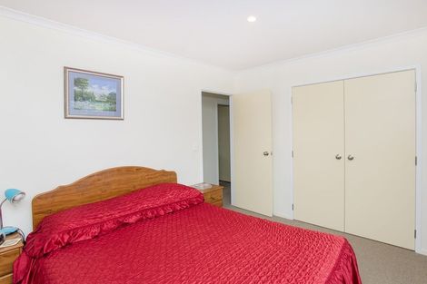 Photo of property in 8a Loisel Street, Riverdale, Gisborne, 4010