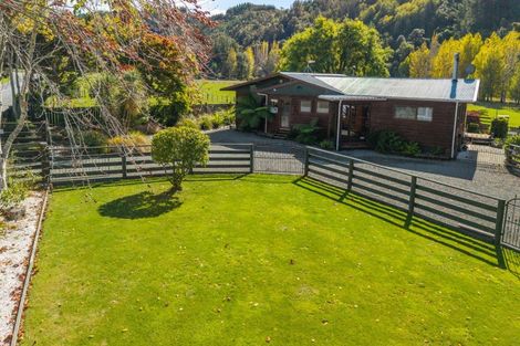 Photo of property in 170 Pigeon Valley Road, Pigeon Valley, Wakefield, 7096