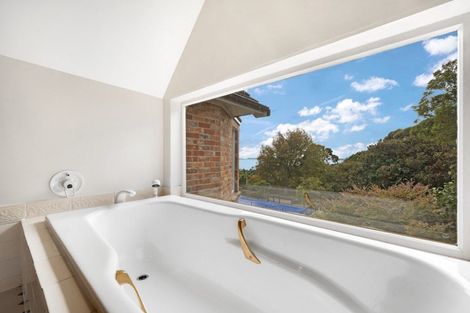 Photo of property in 122 Macleans Road, Bucklands Beach, Auckland, 2014