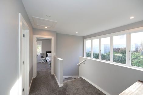 Photo of property in 10 Lincoln Road, Bluff Hill, Napier, 4110