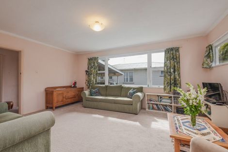 Photo of property in 15 Sefton Avenue, Highbury, Palmerston North, 4412
