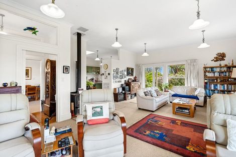 Photo of property in 60 Lindsay Road, Levin, 5510