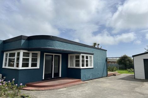 Photo of property in 42 Mckenzie Street, Levin, 5510