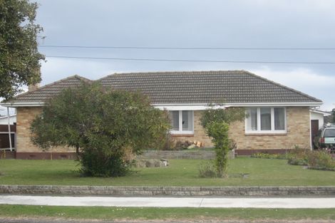 Photo of property in 21 Wordsworth Crescent, Maraenui, Napier, 4110