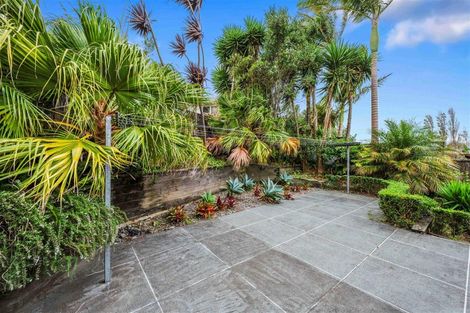 Photo of property in 2 Bickerstaffe Road, Maungaturoto, 0520