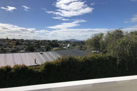 Photo of property in 117 Forrest Hill Road, Forrest Hill, Auckland, 0620