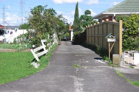 Photo of property in 2/4 Paul Place, Pakuranga, Auckland, 2010