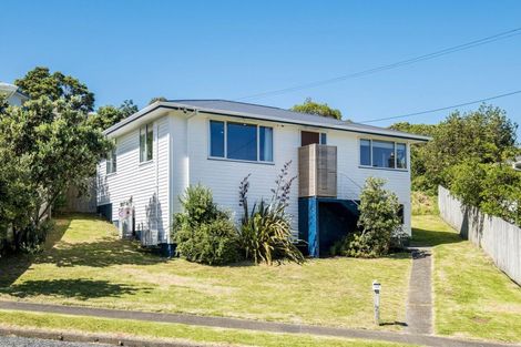 Photo of property in 159 Dimock Street, Titahi Bay, Porirua, 5022