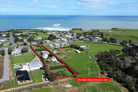 Photo of property in 183 Tasman Street, Opunake, 4616