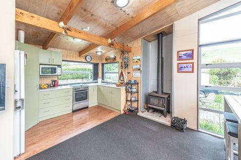 Photo of property in 97 Mowhanau Drive, Kai Iwi, Whanganui, 4574