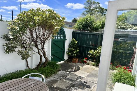 Photo of property in 141 Rugby Street, Merivale, Christchurch, 8014