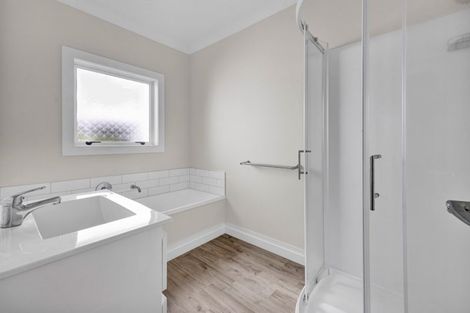 Photo of property in 11 Orlando Street, Stratford, 4332