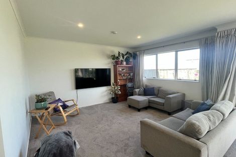 Photo of property in 29 Whenuapai Drive, Whenuapai, Auckland, 0618