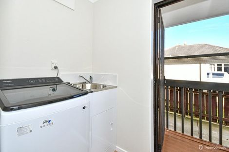 Photo of property in 2/9 Porchester Road, Papakura, 2110