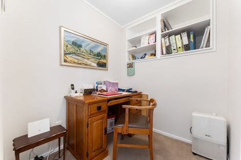 Photo of property in 19 Trinidad Road, Sunnynook, Auckland, 0620
