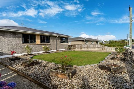 Photo of property in 20 Stephen Street, Halfway Bush, Dunedin, 9010