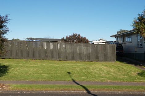 Photo of property in 27 Chalfont Street, Mangere East, Auckland, 2024